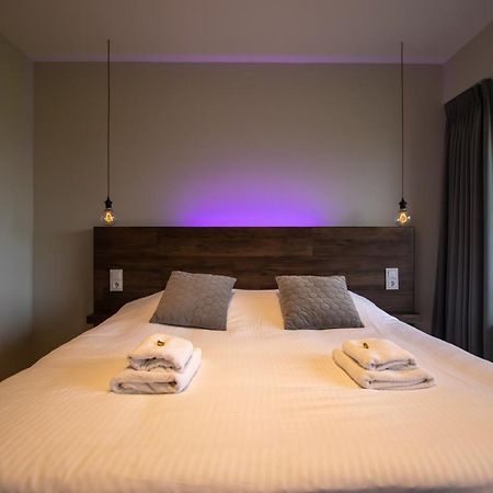 Motel-Restaurant-Grand Cafe De Caisson Kapelle Zewnętrze zdjęcie